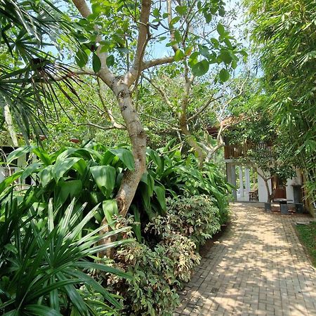 Villa Arana Bentota Exterior foto